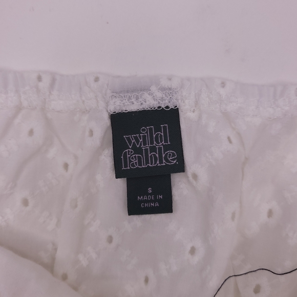 Wild Fable Tie-Front Smocked Flutter Hem Tank Top - Picture 4 of 6